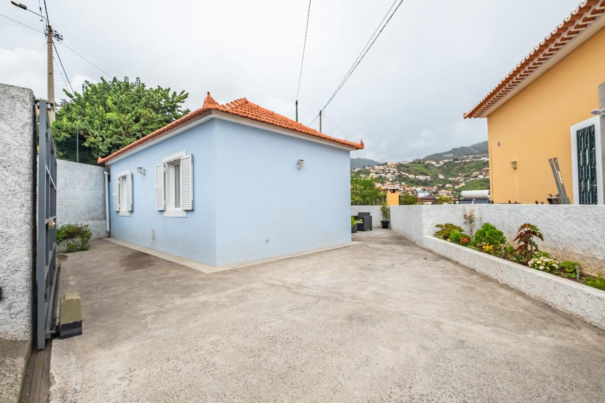 فيلا The Blue House فونشال المظهر الخارجي الصورة